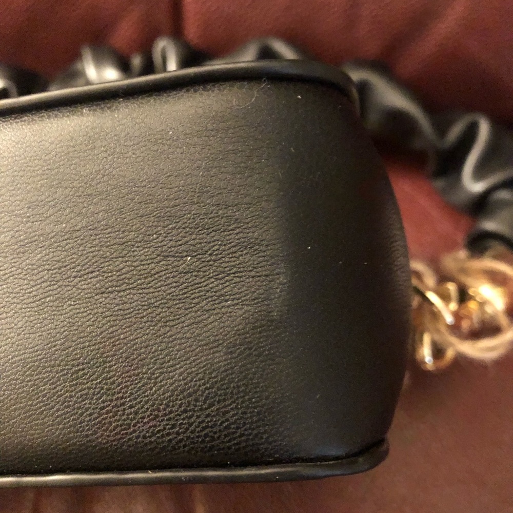 EN Expressions NYC Black Vegan Leather Handbag With Ruffle Handle - Picture 5 of 13